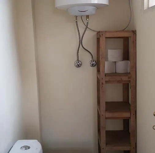 Gagans Hotel